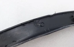 Молдинг крыла передний левый для Nissan X-Trail 2022 года на фотографиях