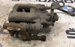 Суппорт задний правый для Skoda Octavia на фотографиях