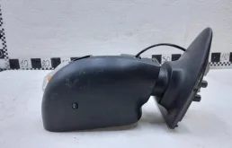 Зеркало боковое правое для Renault Logan 2018 года на фотографиях