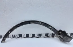 Расширитель арок передний правый для Toyota RAV4 2018 года на фотографиях