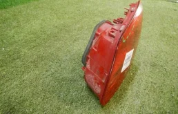 Фонарь внутренний правый для Volkswagen Tiguan 2013 года на фотографиях