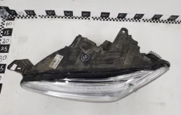 Фара ксенон левая для Volvo XC90 2016 года на фотографиях