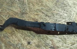 Усилитель переднего бампера для Opel Astra 2015 года на фотографиях