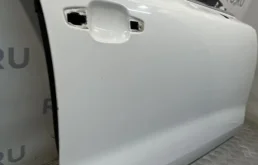 Дверь передняя правая для Audi A7 2012 года на фотографиях