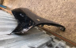 Крыло правое для Toyota Land Cruiser 2020 года на фотографиях