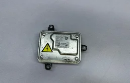 Блок розжига ксенона для BMW X3 2012 года на фотографиях