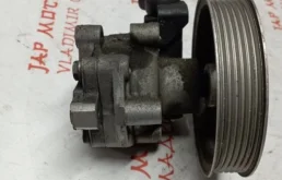 Насос ГУР для Audi A4 2006 года на фотографиях