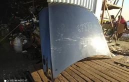 Капот для Audi Q5 2008 года на фотографиях