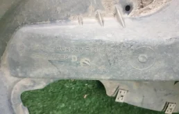 Подкрылок передний правый для Skoda Octavia 2017 года на фотографиях