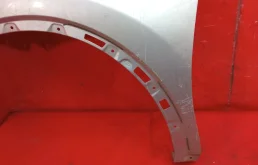 Крыло левое для Toyota RAV4 2014 года на фотографиях