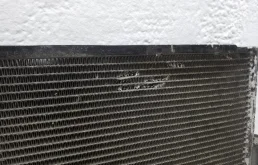 Радиатор кондиционера для Toyota Land Cruiser 2009 года на фотографиях