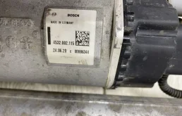 Рулевая рейка для BMW 5er 2023 года на фотографиях