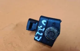 Датчик подушки безопасности для Chevrolet Tahoe 2008 года на фотографиях