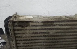 Интеркулер левый для Audi Q8 на фотографиях