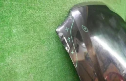 Капот для Renault Logan 2006 года на фотографиях