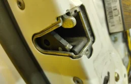 Дверь передняя левая для Mercedes-Benz S class 1999 года на фотографиях