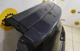 Крышка багажника для Ford Kuga 2011 года на фотографиях