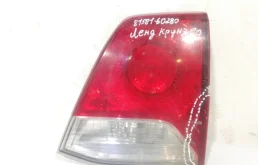 Фонарь внутренний правый для Toyota Land Cruiser 2014 года на фотографиях