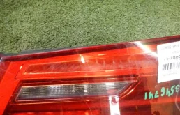 Фонарь внутренний правый для BMW 5er 2019 года на фотографиях