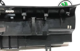 Замок капота для Skoda Octavia 2012 года на фотографиях