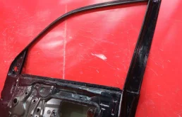 Дверь передняя правая для Toyota Land Cruiser 2014 года на фотографиях