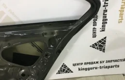 Дверь задняя правая для Volkswagen Passat 2017 года на фотографиях