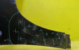 Крыло правое для Toyota Land Cruiser 2020 года на фотографиях