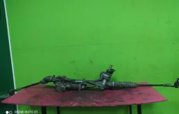 Рулевая рейка для Volkswagen Passat 2019 года на фотографиях