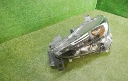 Фара ксенон левая для Mazda CX 5 2020 года на фотографиях