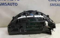 Приборная панель для Mercedes-Benz C class 2009 года на фотографиях