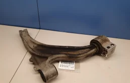 Рычаг передний правый нижний для Opel Astra 2008 года на фотографиях