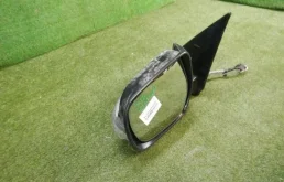 Стекла и зеркала для Toyota Land Cruiser 2018 года на фотографиях