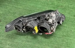 Фара левая для Lexus RX 2012 года на фотографиях