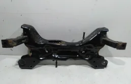 Подрамник двигателя для Volkswagen Polo 2010 года на фотографиях