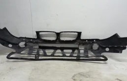 Бампер для BMW X3 2004 года на фотографиях