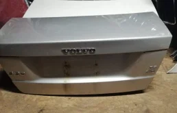 Крышка багажника для Volvo S80 2011 года на фотографиях