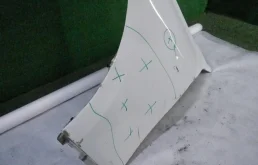 Крыло левое для BMW 3er 2011 года на фотографиях