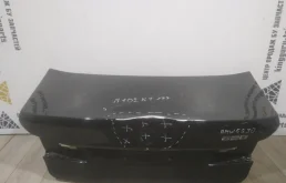 Дверь багажника для BMW 5er 2023 года на фотографиях