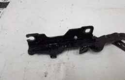 Петля капота правая для BMW X3 2019 года на фотографиях