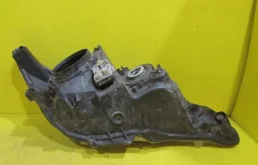 Фара левая для Toyota Camry 2015 года на фотографиях