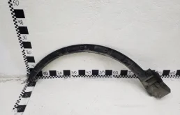 Расширитель арок передний правый для Toyota RAV4 2014 года на фотографиях