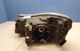 Фары для Skoda Octavia 2012 года на фотографиях