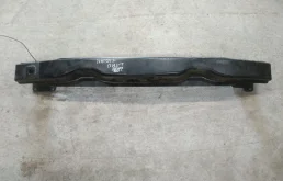 Усилитель заднего бампера для Volkswagen Tiguan 2009 года на фотографиях