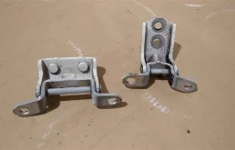 Петля двери задняя правая верхняя для Nissan Qashqai на фотографиях