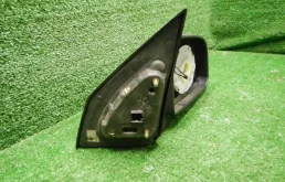 Зеркало боковое правое для Hyundai Tucson 2008 года на фотографиях