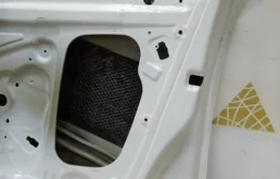 Дверь передняя правая для Skoda Octavia 2018 года на фотографиях