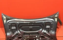 Крышка багажника для Audi A4 2005 года на фотографиях