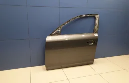 Дверь передняя левая для Audi A4 2012 года на фотографиях