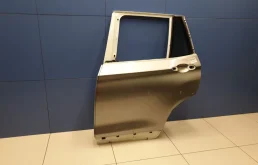 Дверь задняя левая для BMW X3 2013 года на фотографиях