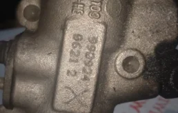 Рулевая рейка для Audi A4 1998 года на фотографиях